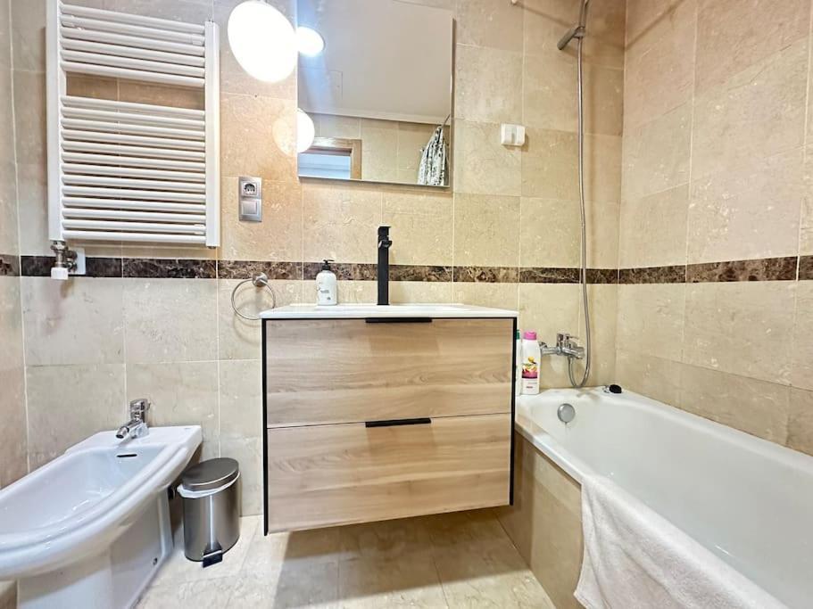 Ybh Suite Alameda Vigo Exterior foto